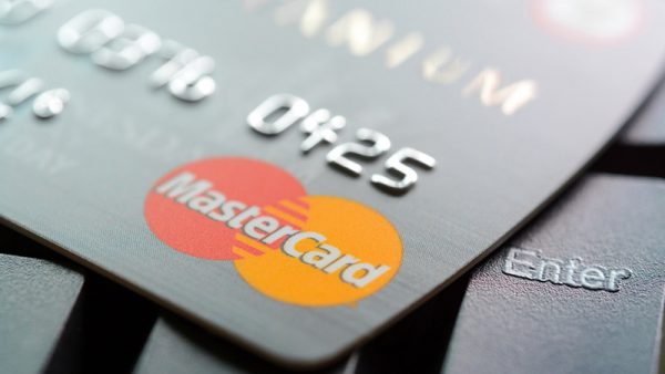 Hướng dẫn cách làm thẻ Mastercard Online tại ngân hàng