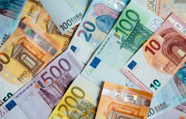 Quy đổi 1 Euro [€] bằng bao nhiêu tiền Việt Nam hôm nay?
