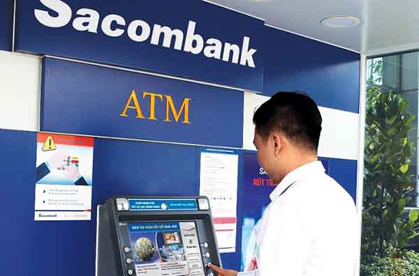 Hướng dẫn cách rút tiền mặt từ cây ATM ngân hàng SacomBank