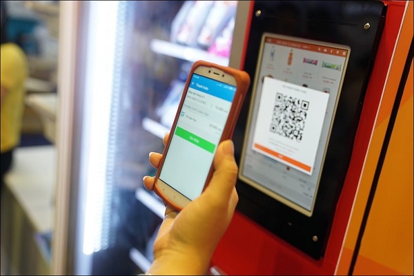 Hướng dẫn cách rút tiền bằng mã QR tại cây ATM
