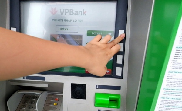 Hướng dẫn cách rút tiền ngân hàng VPBank không cần thẻ