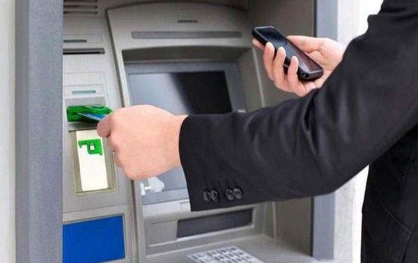 Thẻ ATM Techcombank rút tối đa bao nhiêu tiền?